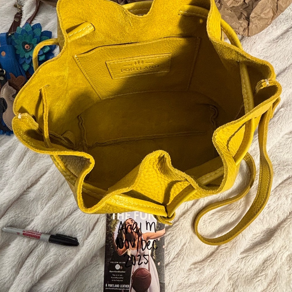 PLG NWT Large Bucket Bag in Naples - Picture 5 of 5